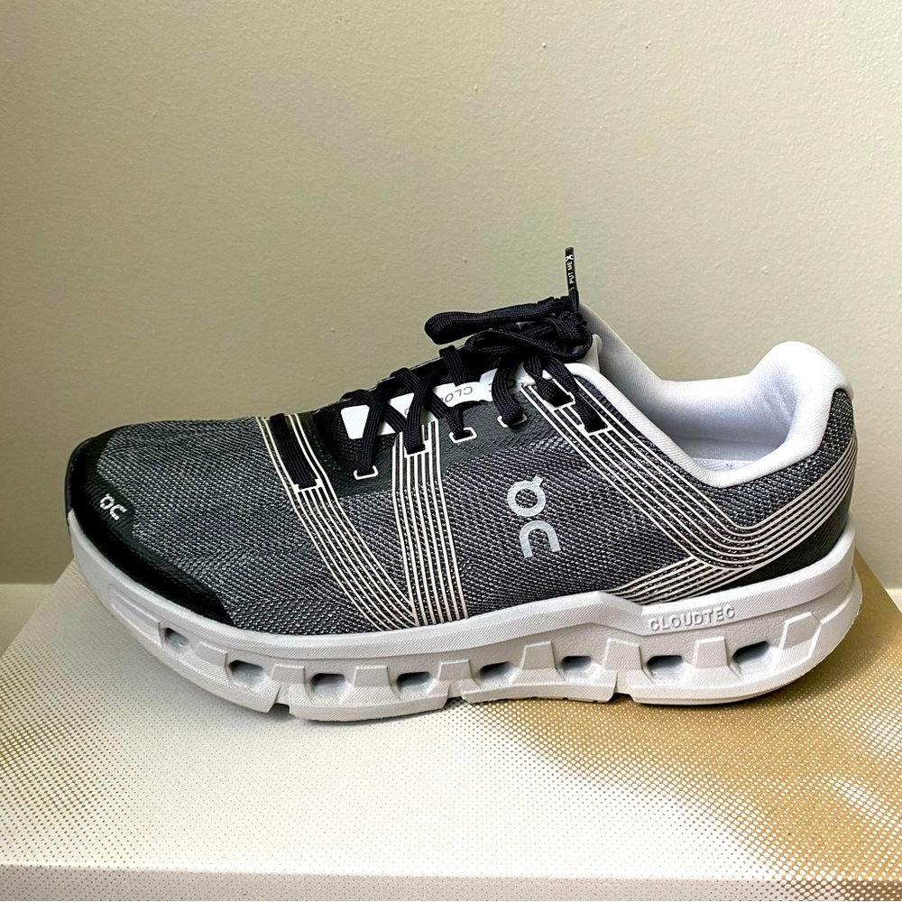 On Cloudgo Mens Running Shoe Black|Glacier 9.5